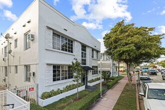 Building Photo - 7340 Harding Ave