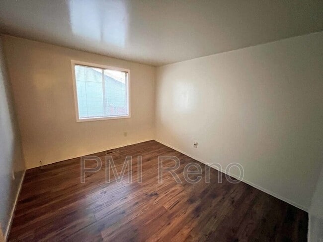 Building Photo - 2643 Powder Dr