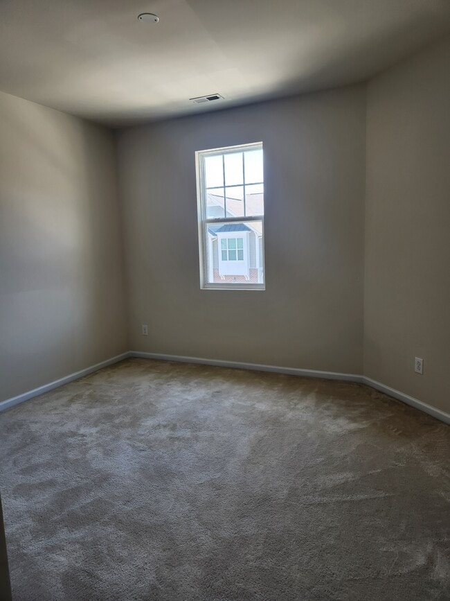 Building Photo - 7224 Terregles Dr