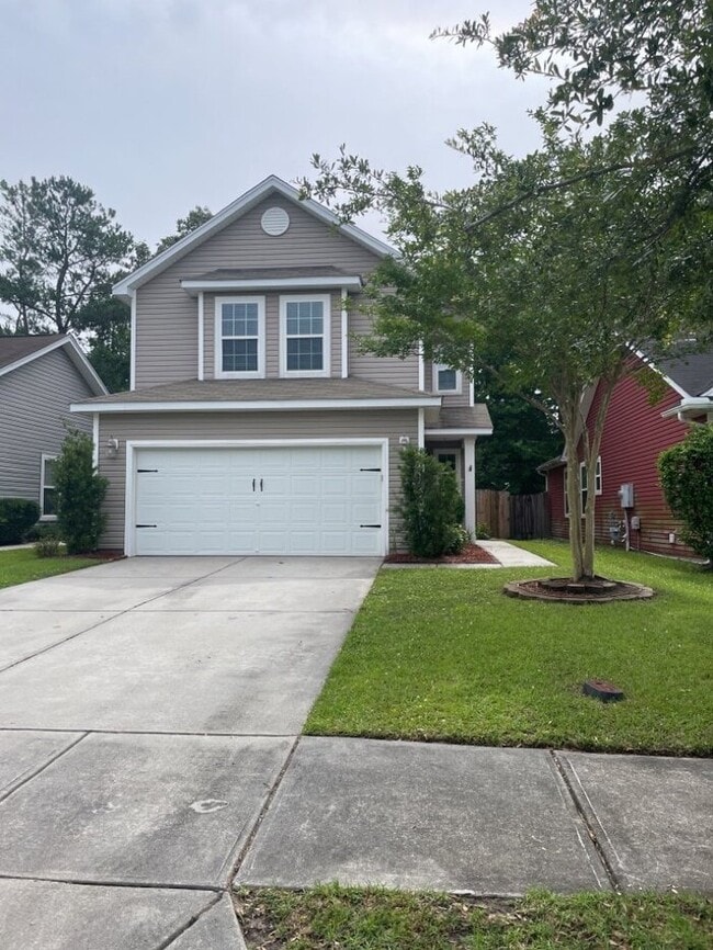 Building Photo - 8806 Shadowglen Dr