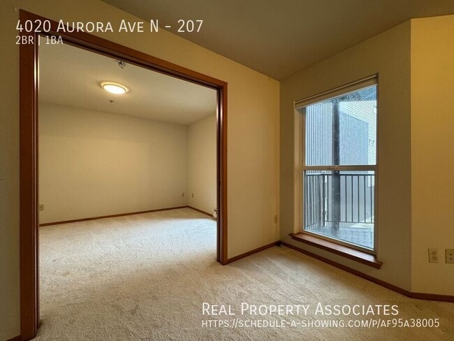 Building Photo - 4020 Aurora Ave N