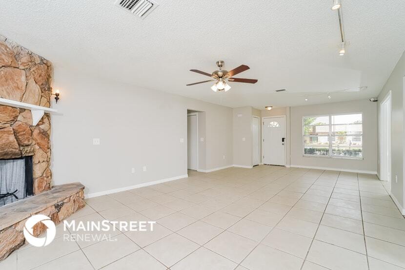 Building Photo - 1507 Providence Cir