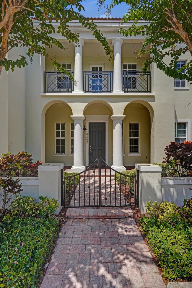 Building Photo - 8308 NW 9th Ave