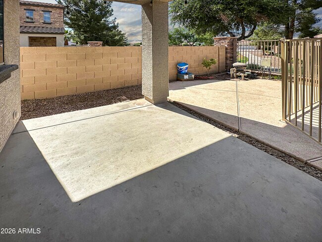 Building Photo - 3078 S Southwind Dr