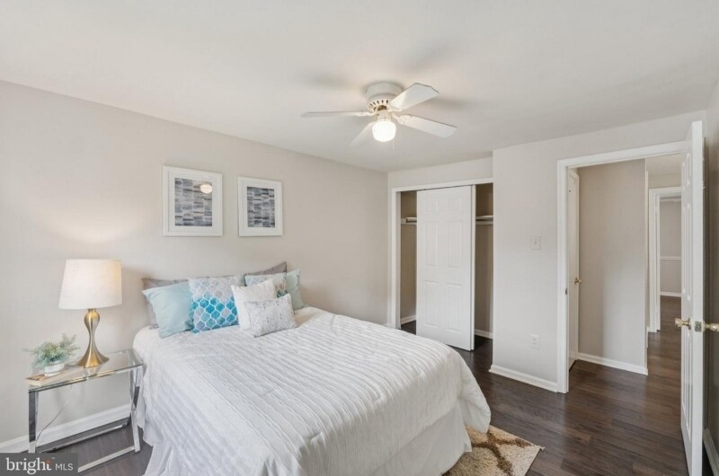 Building Photo - 13812 Tabiona Dr
