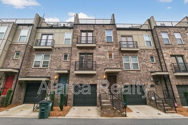 Building Photo - 2727 Grand Union Way