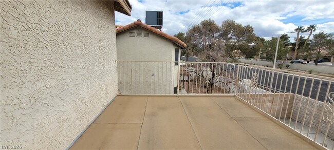 Building Photo - 2813 Cacto Ct