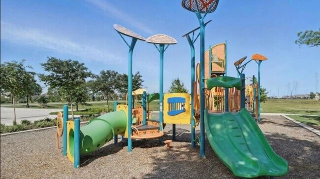 Building Photo - 24214 Norwood Groves Dr