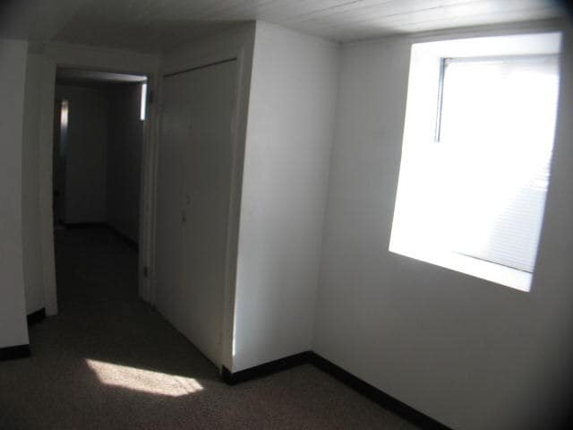 Building Photo - ALL PROSPECTIVE TENANTS MUST SUBMIT A $58 NON-REFUNDABLE APPLICATION FEE PER APPLICANT ONLINE AND...