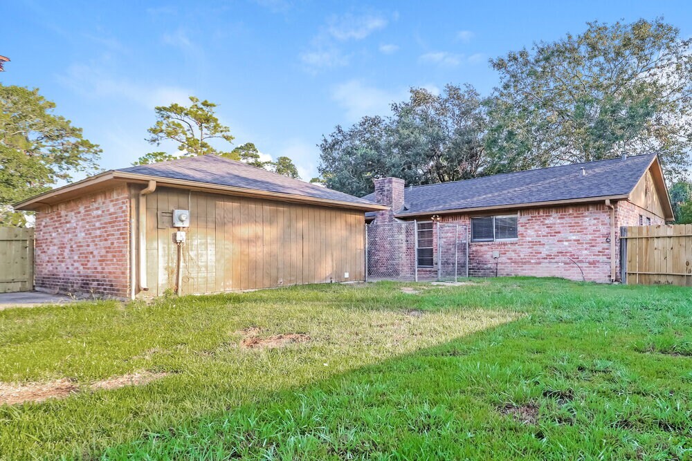 Building Photo - 4714 Glendower Dr