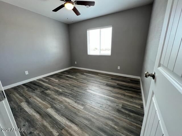 Building Photo - 4552 N Loring Rd