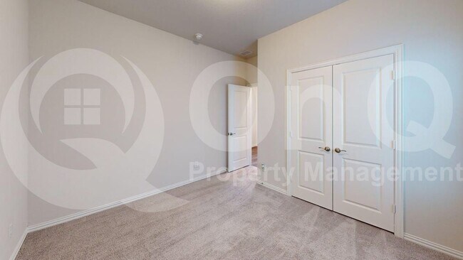 Building Photo - 2876 Brittlebush Dr