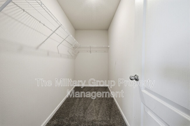 Building Photo - 15729 Equine Gait Dr