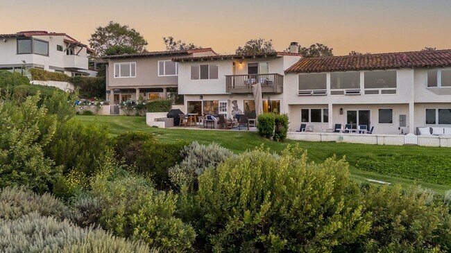 Building Photo - Newport Bluffs Front Row | Furnished Rental with Stunning Back Bay Views