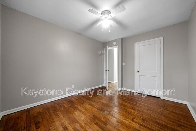 Building Photo - 1525 Ferrel Street