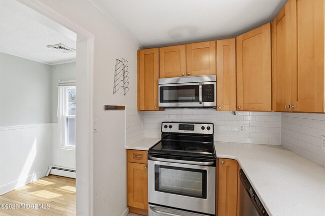 Building Photo - 5 Rickard Ct