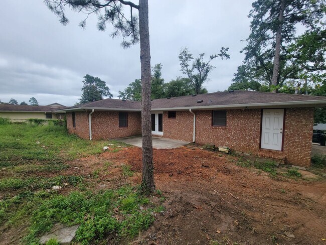 Building Photo - Hammond Hill - Aiken County