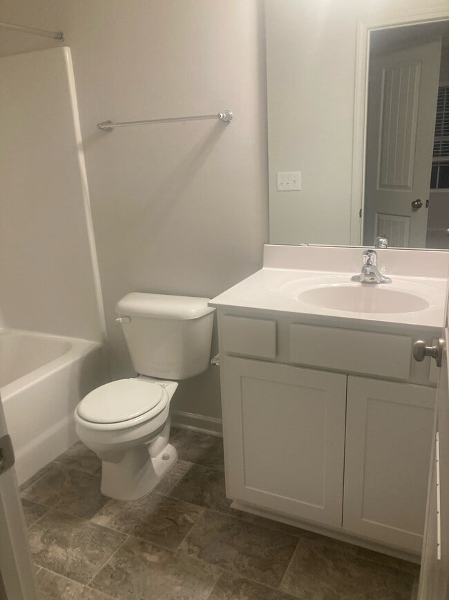 Building Photo - 2489 Ashton Park Ln