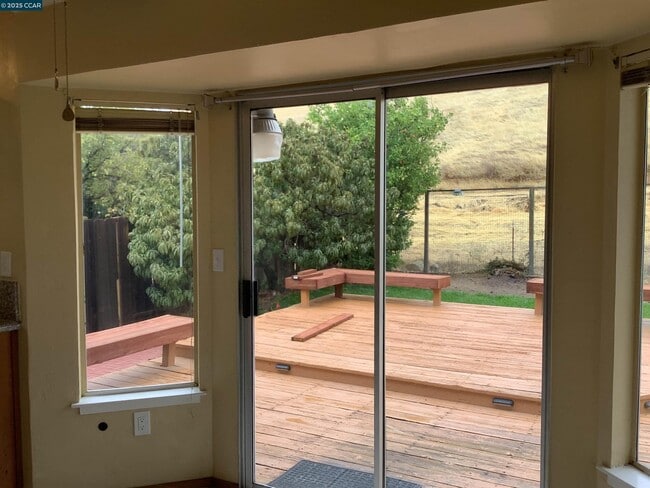 Building Photo - 2265 Jacqueline Dr