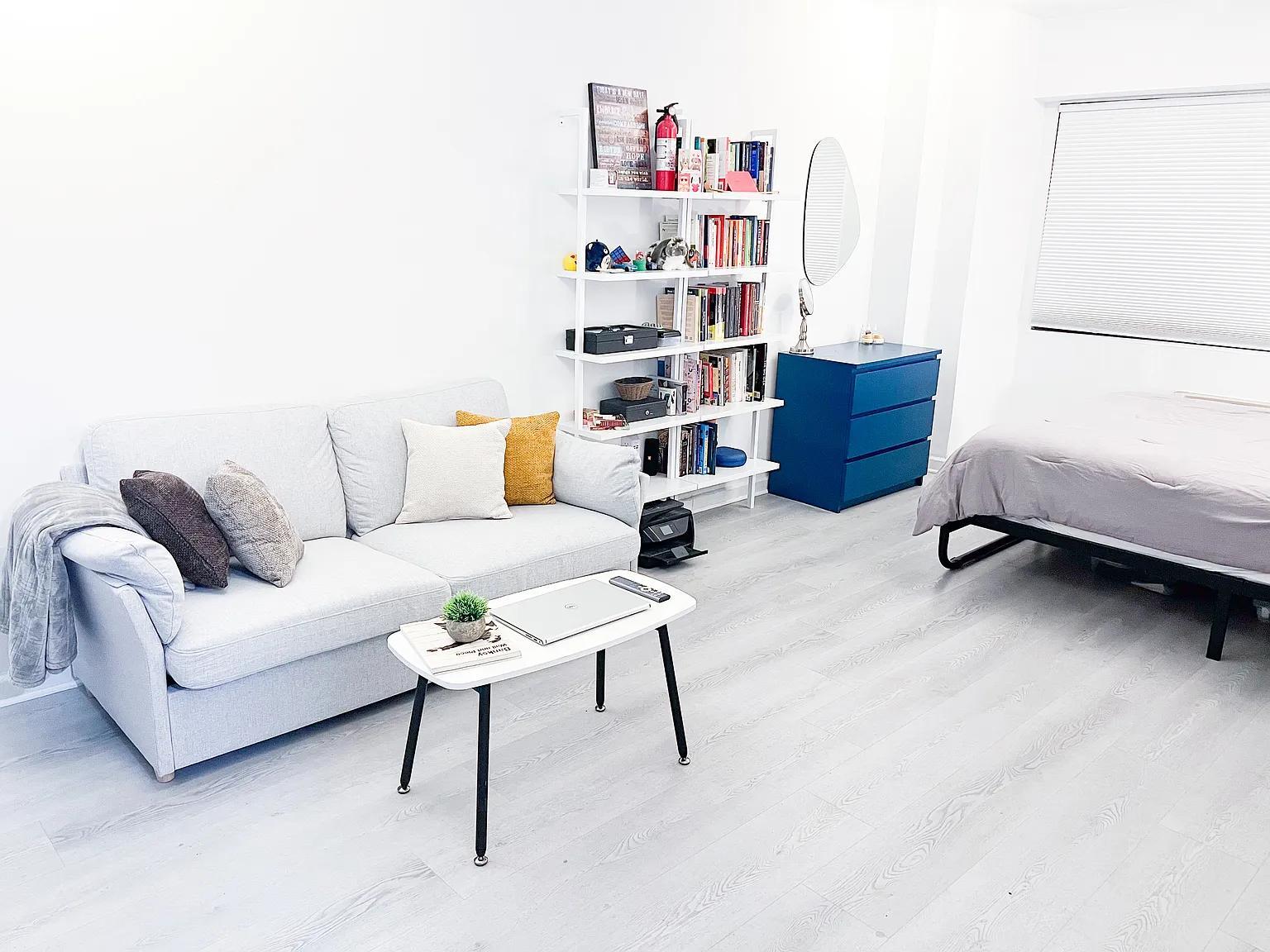 Building Photo - 2141 I St NW