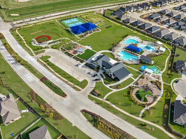 Building Photo - 21915 Terre Riviera Dr