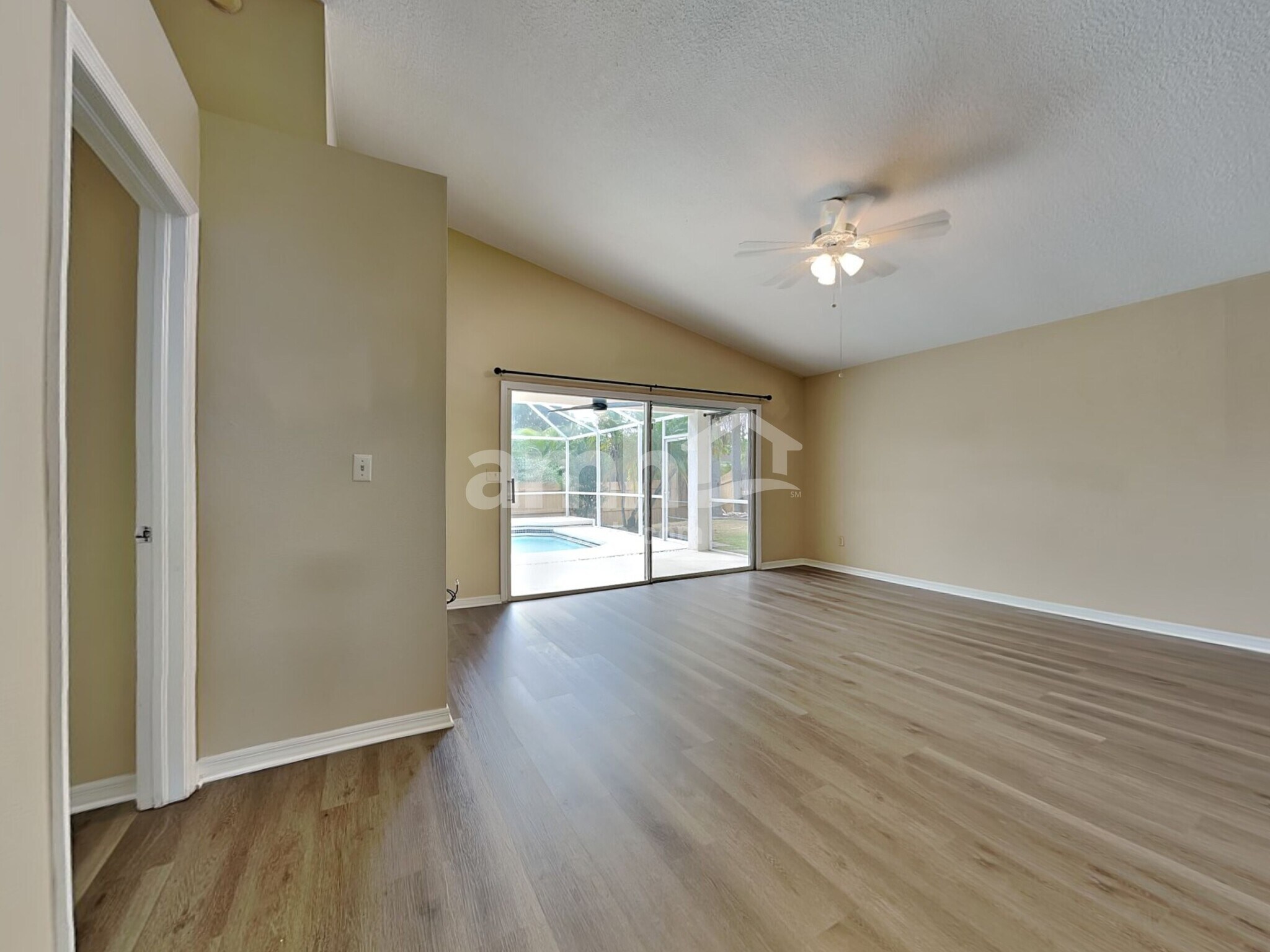 Building Photo - 1722 Wakefield Dr