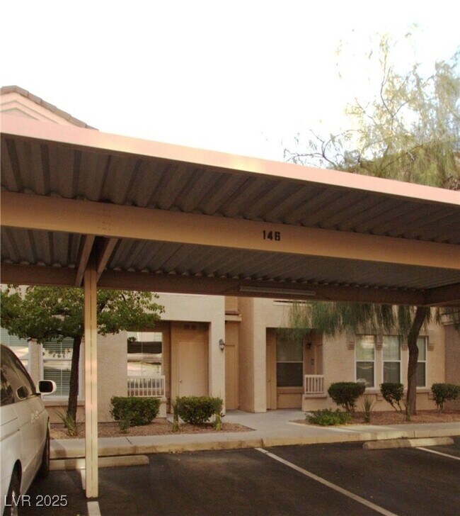 Building Photo - 10550 W Alexander Rd