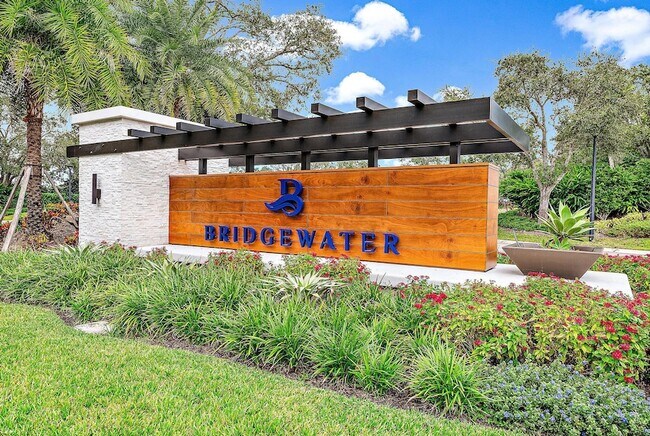 Building Photo - 20160 SE Bridgewater Dr
