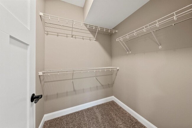 Building Photo - 564 Cumberland Pointe Ln