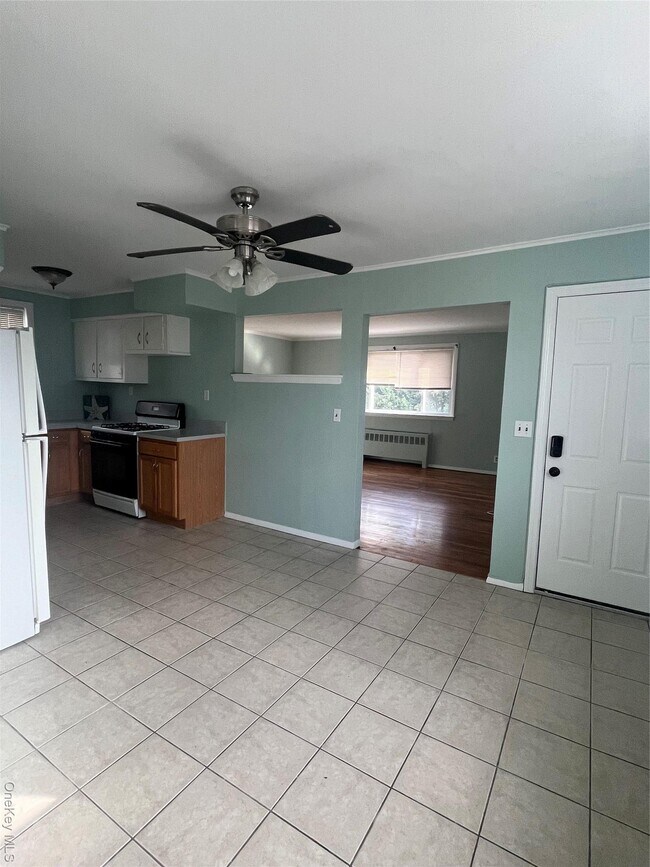 Building Photo - 49 Michigan St