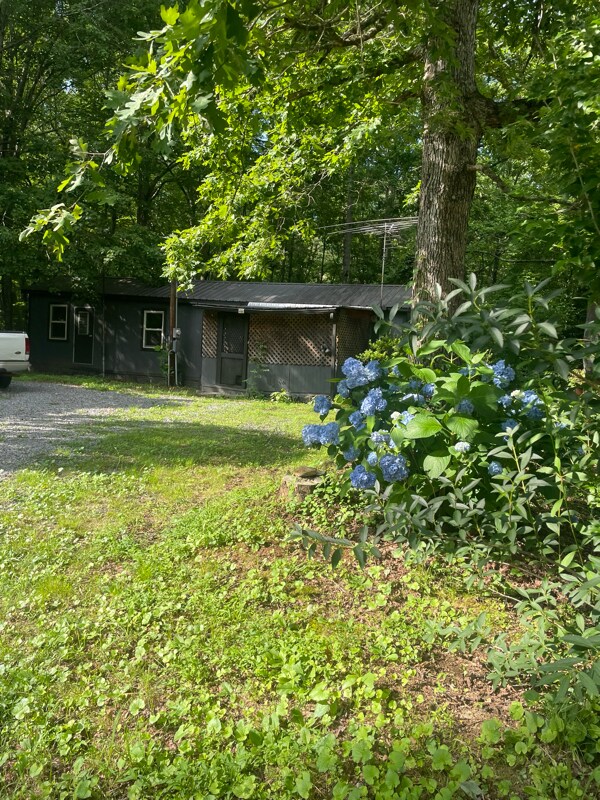 Building Photo - 5 Red Bush School Rd
