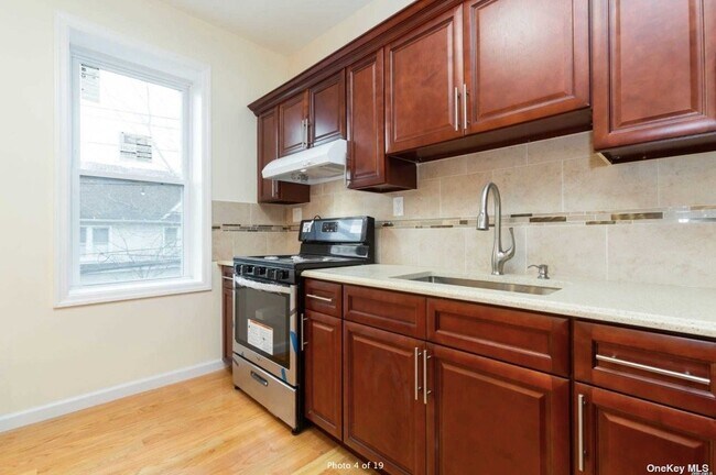 Building Photo - 90-02 Sutter Ave