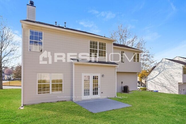 Building Photo - 8761 Valley Lakes Ct