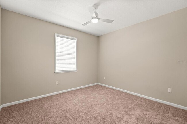 Building Photo - 17055 Haggerty Hollow Dr