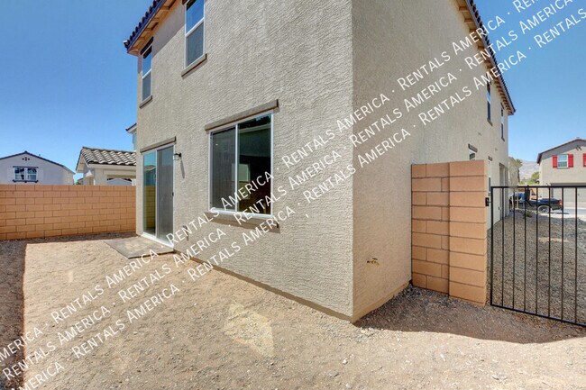 Building Photo - 6820 Calvitero St
