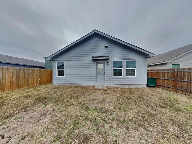 Building Photo - 10511 Varmus Dr