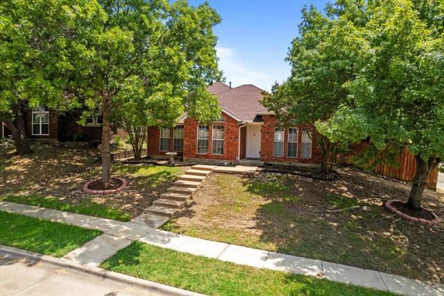 Primary Photo - 566 Valley View Dr