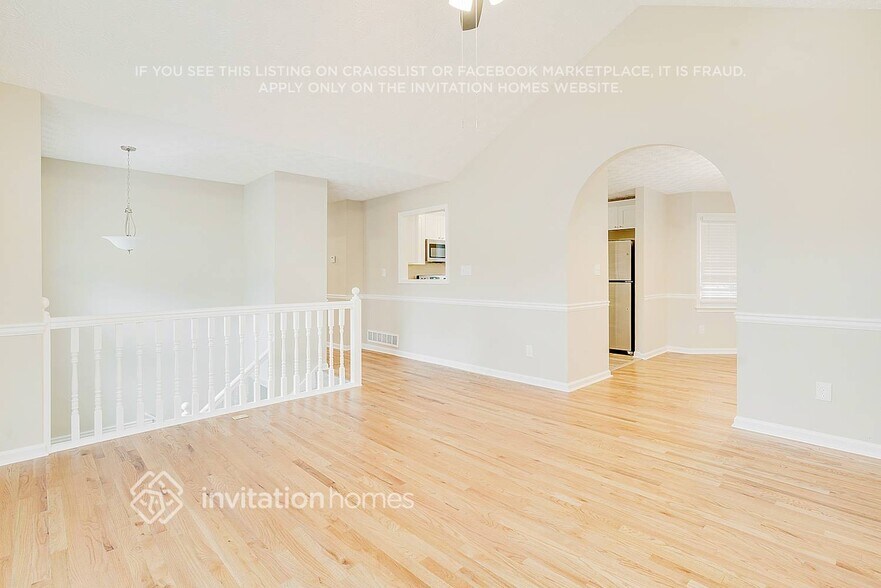 Building Photo - 425 Austin Dr