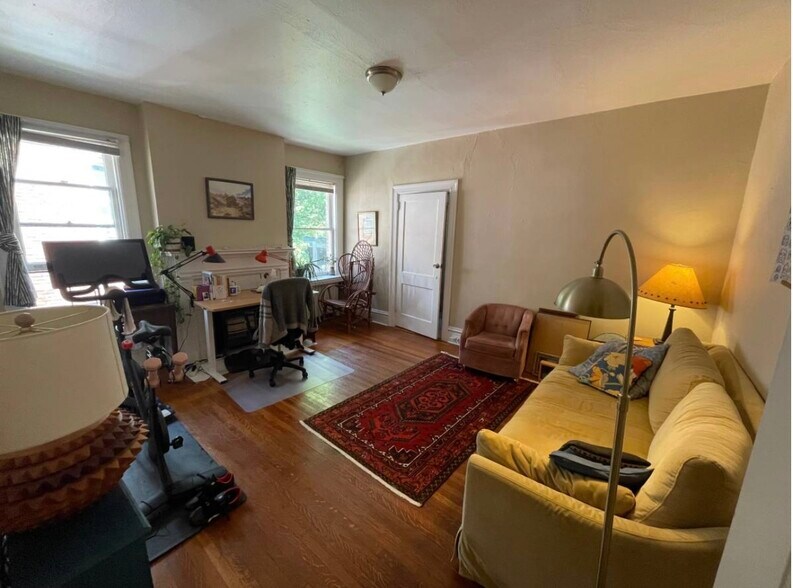 Building Photo - 1132 N Negley Ave