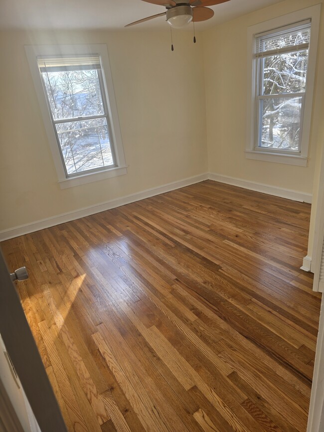 Building Photo - 470 Connecticut Ave