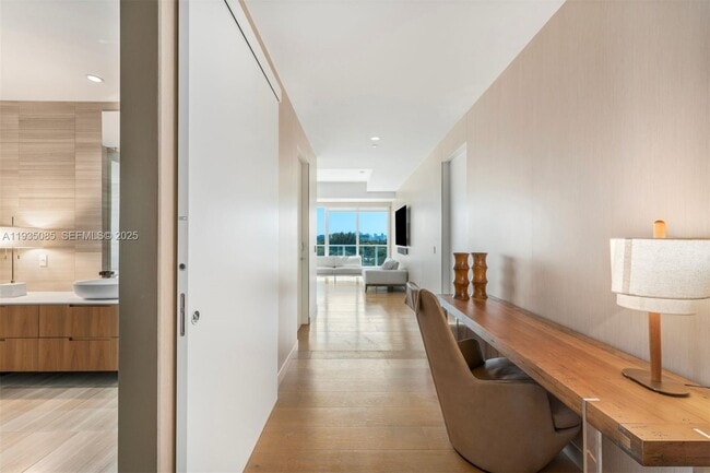 Building Photo - 4701 Meridian Ave