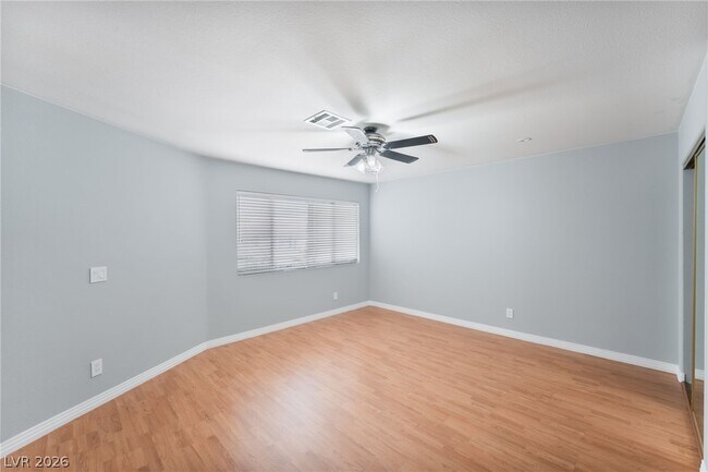 Building Photo - 8232 Bermuda Beach Dr