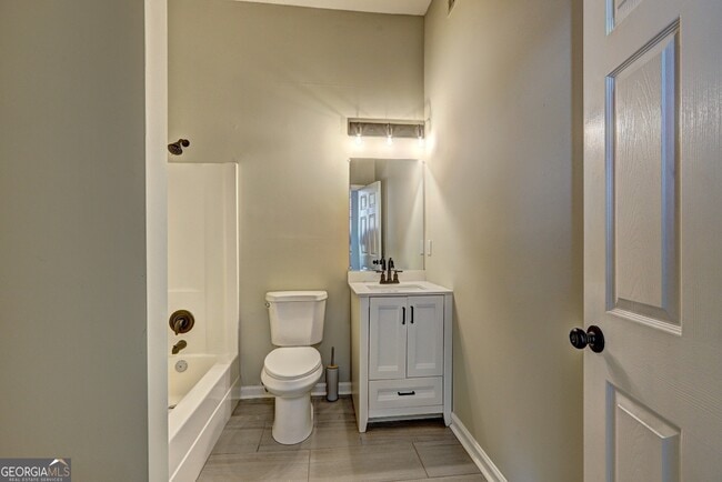 Building Photo - 123 N Broad St