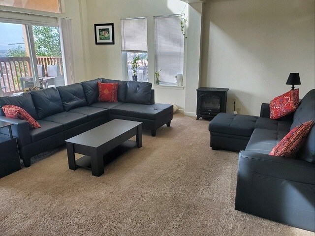 Building Photo - 9028 Burr St