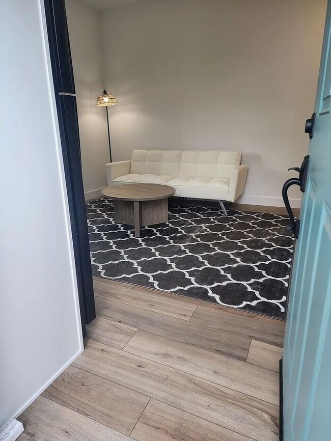 Building Photo - March Move In Special - $300 off First Month's Rent