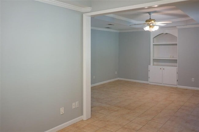 Building Photo - 385 Sweet Ivy Ln