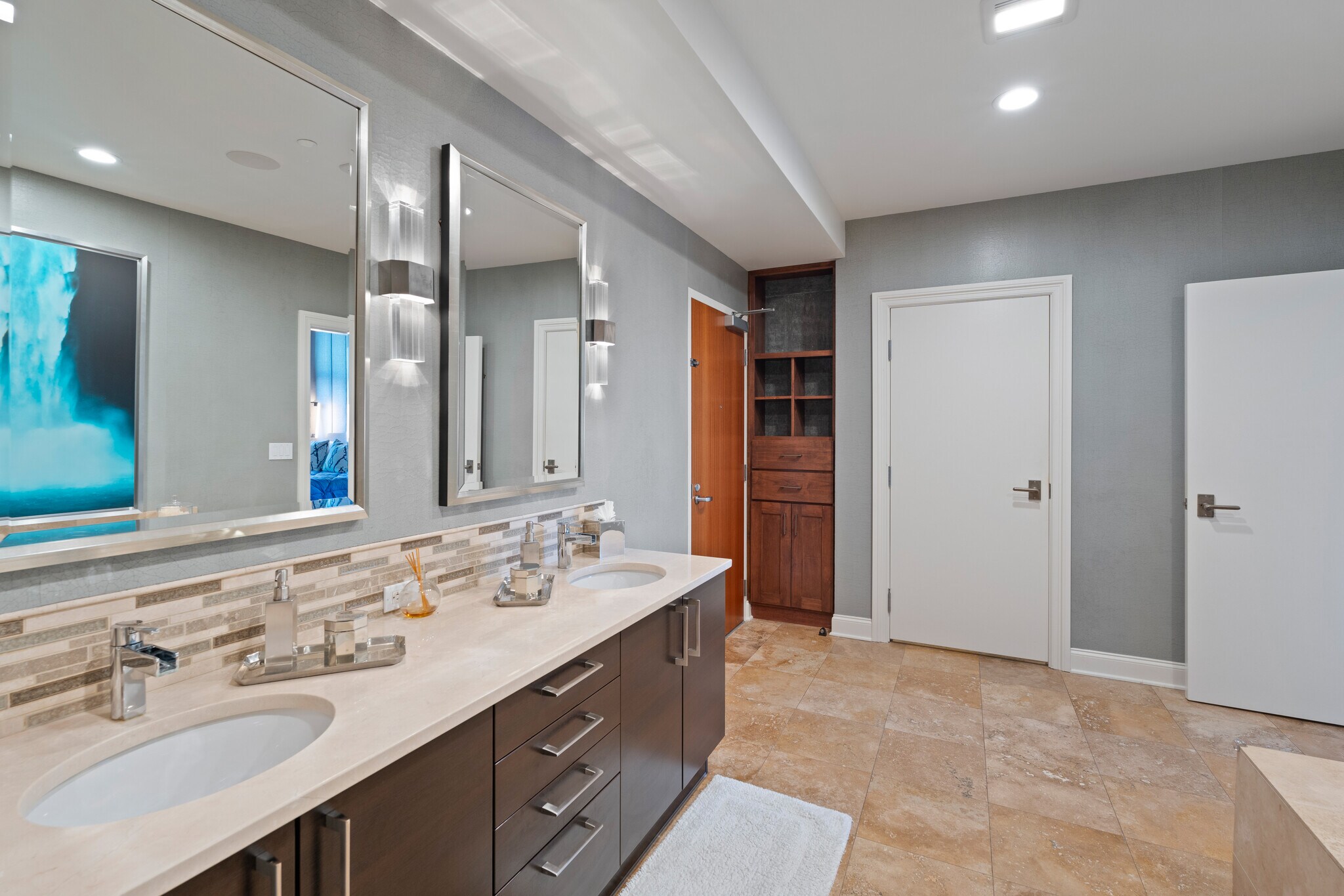 Building Photo - 800 The Mark Ln