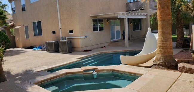 Building Photo - 155 Thunder Plains Way