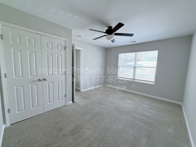 Building Photo - 6830 Crystal Cove Trail