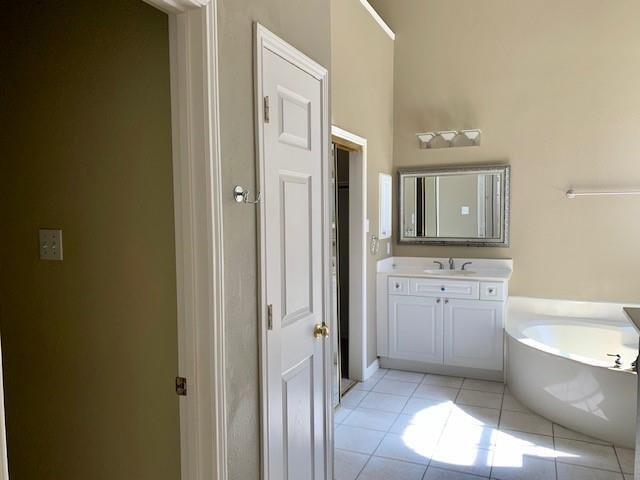 Building Photo - 3109 Fernhurst Dr